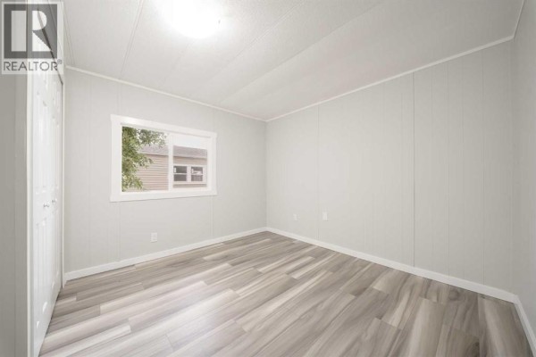 Bedroom - 57, 6220 17 Avenue, Calgary, AB T2A0W6 Photo 5