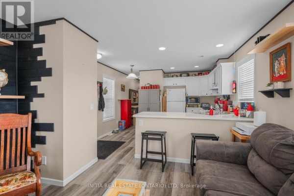 Mobile for sale at 57 - 2189 Dundas Street, London East, ON - MLS® fY9wTC