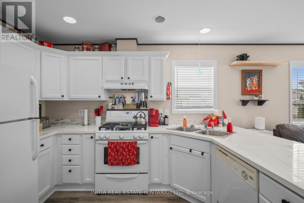 57 - 2189 Dundas Street, London East, ON N5V1H3 Photo 5