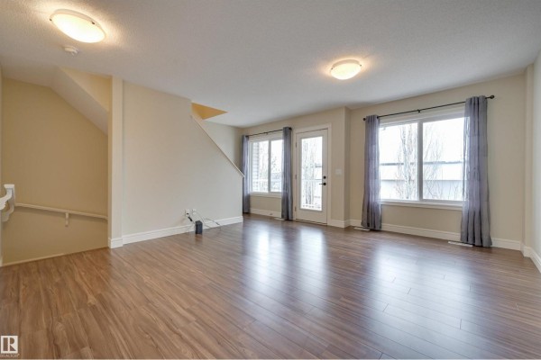 Den - #57 330 Bulyea Rd Nw, Edmonton, AB T6R0W8 Photo 4