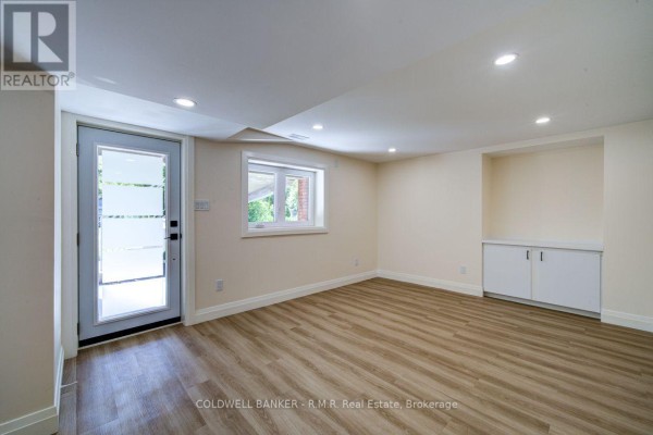 Bedroom 2 - 57 38th Street N, Wasaga Beach, ON L9Z2B5 Photo 4
