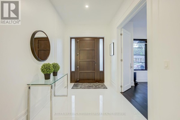 57 Ambleside Avenue, Toronto, ON, photo 3