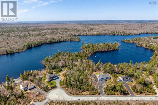 57 Beartooth Way, Lewis Lake, NS B3R4B4 Photo 2