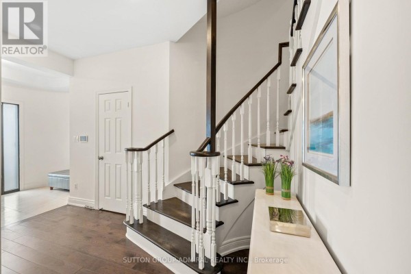 Family room - 57 Bentwood Crescent, Vaughan, ON L4J8R3 Photo 4
