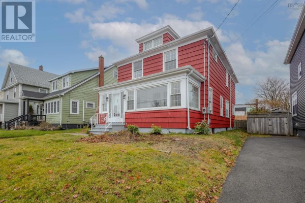 Dining room - 57 Catherine Street, Glace Bay, NS B1A2J8 Photo 4