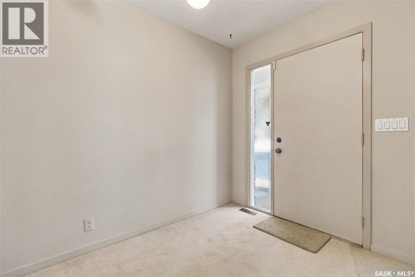 Kitchen/Dining room - 57 Culliton Crescent, Regina, SK S4S4J5 Photo 3