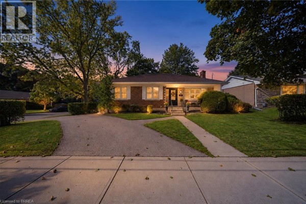 3pc Bathroom - 57 Devon Street, Brantford, ON N3R1M5 Photo 2