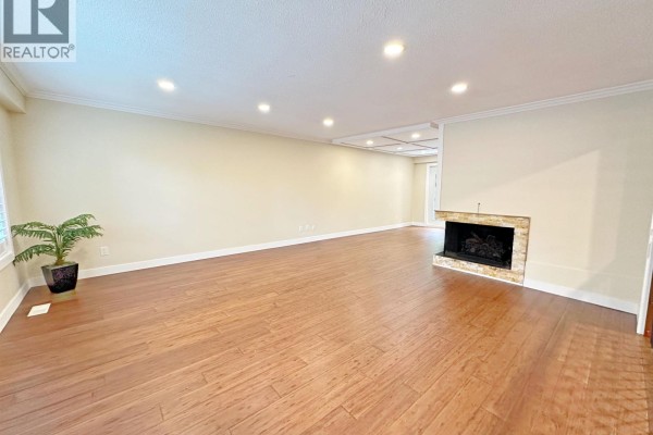 57 Glenmore Drive, West Vancouver, BC V7S1A5 Photo 4