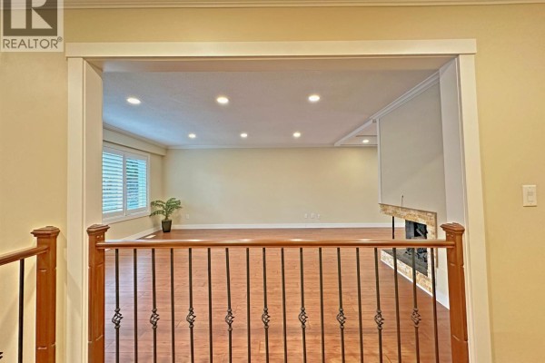 57 Glenmore Drive, West Vancouver, BC V7S1A5 Photo 5