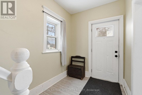Kitchen - 57 Havey Street, Arnprior, ON K7S3J6 Photo 4