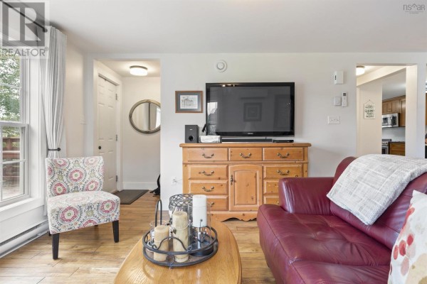 Living room - 57 Highway 336, Upper Musquodoboit, NS B0N2M0 Photo 3