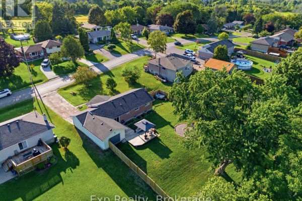 57 Huntingwood Drive, Quinte West, ON, photo 3