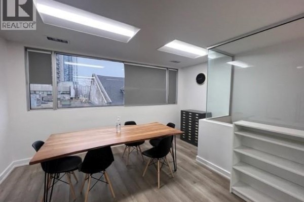 57 John Street S Unit# 2, Hamilton, ON L8N2B9 Photo 5