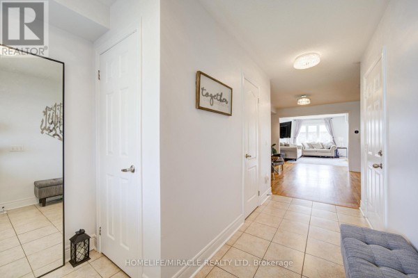 Primary Bedroom - 57 Kersey Crescent, Clarington, ON L1E0A5 Photo 5