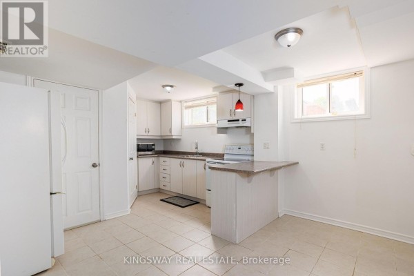 57 Lancer Drive, Vaughan, ON L6A1C9 Photo 5