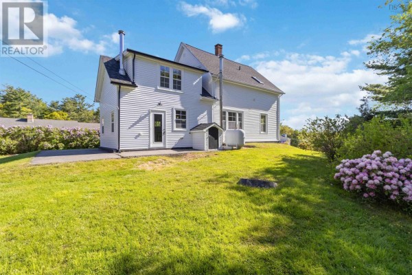 57 Old Falls Road, Liverpool, NS, photo 3