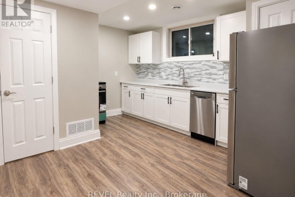 57 Salisbury Road, Prince Edward County, ON K8N4Z7 Photo 5