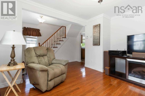 57 St Phillips Street, Bridgewater, NS, photo 3