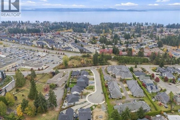 57 Sun West Pl, Parksville, BC V9P2W9 Photo 3