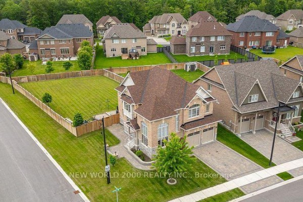 57 Victoria Wood Avenue, Springwater, ON, photo 2