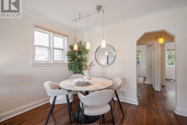Bedroom 3 - 57 Yardley Avenue, Toronto, ON M4B2A9 Photo 5