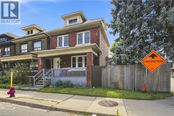 Office - 570 Cannon Street E, Hamilton, ON L8L2G4 Photo 5