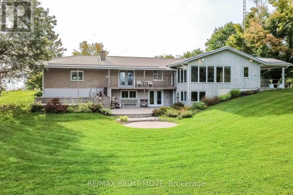 Family room - 570 Lake Dalrymple Road, Kawartha Lakes, ON L0K1W0 Photo 5