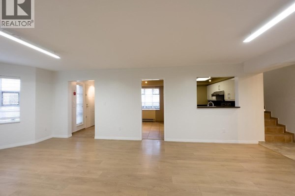 5700 Arcadia Road, Richmond, BC, photo 2