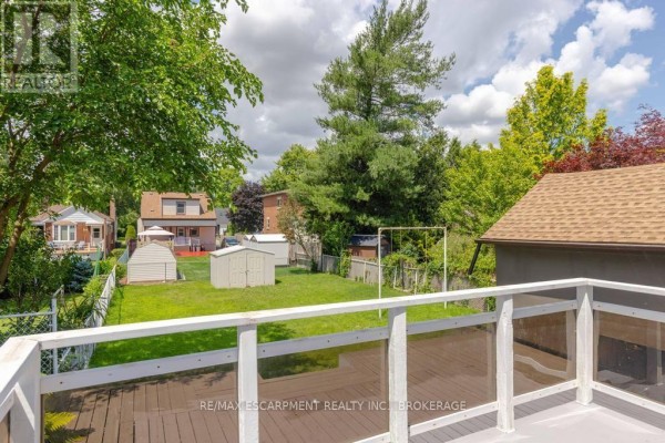 Bedroom - 5701 Dorchester Road, Niagara Falls, ON L2G5S5 Photo 5