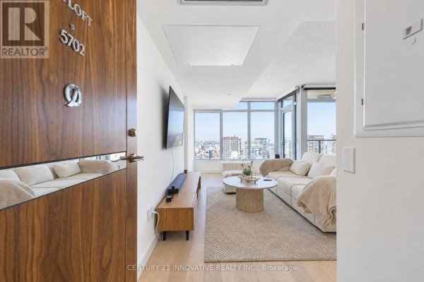 5702 - 1 Concord Cityplace Way, Toronto, ON M5V0X3 Photo 5