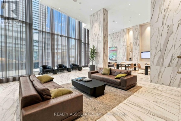 5703 - 448 Burnhamthorpe Road W, Mississauga, ON L5B0R4 Photo 4