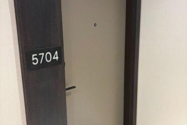 5704 - 4015 The Exchange, Mississauga, ON L5B0N9 Photo 5