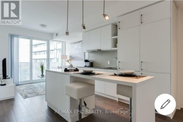 Dining room - 5705 - 100 Harbour Street, Toronto, ON M5J0B5 Photo 2