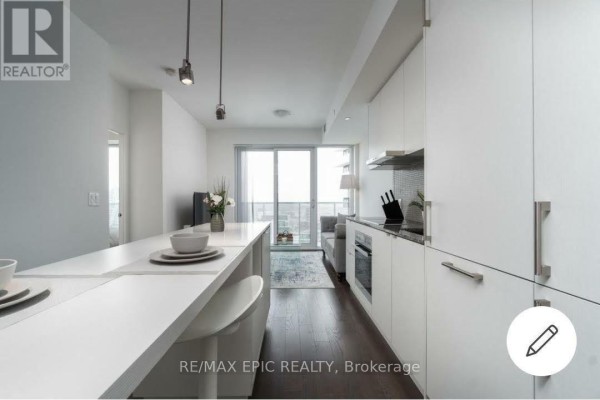 Primary Bedroom - 5705 - 100 Harbour Street, Toronto, ON M5J0B5 Photo 4