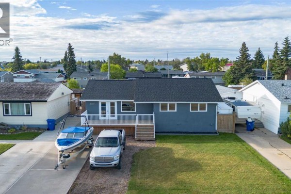 Residential for sale at 5707 46 Avenue, Stettler, AB - MLS® wRJ5O2