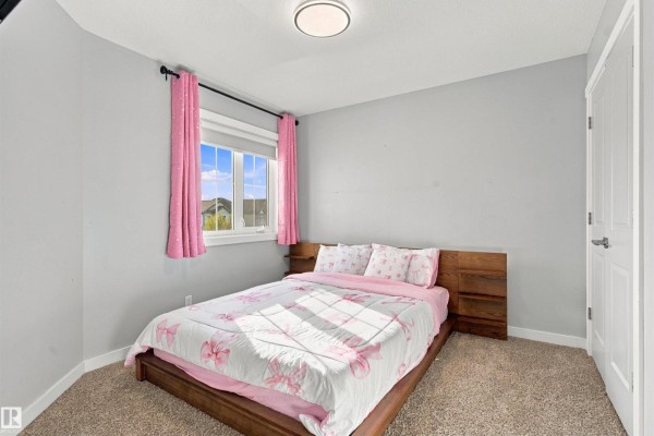 Bedroom 2 - 5708 12 Av Sw, Edmonton, AB T6X1R4 Photo 5