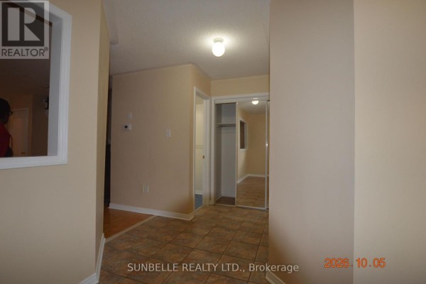 Primary Bedroom - 5709 Volpe Avenue, Mississauga, ON L5V3A5 Photo 5