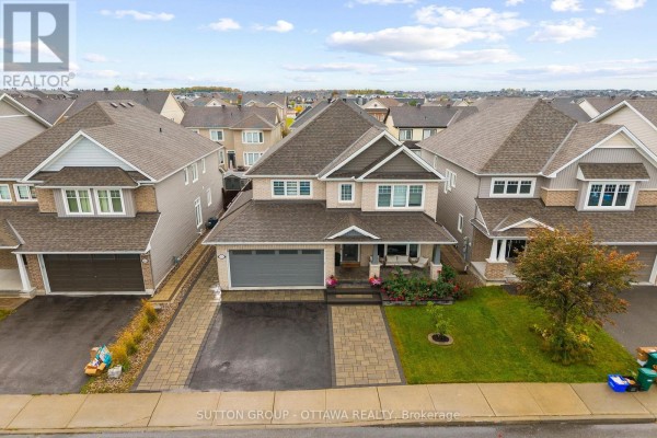 571 Egret Way, Ottawa, ON K2J0E3 Photo 2