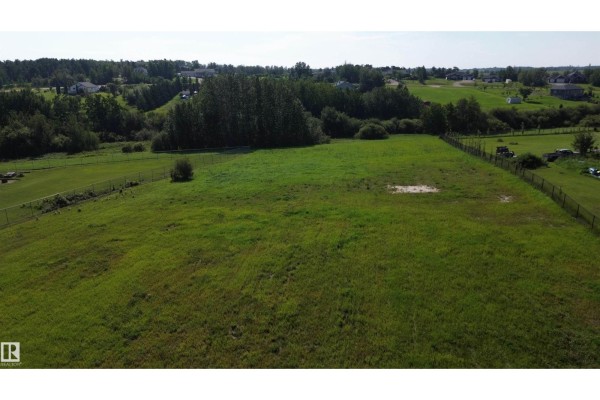 57126 Rge Road 233, Rural Sturgeon County, AB T0A1N5 Photo 5