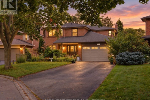 572 Harmony Avenue, Burlington, ON, photo 2