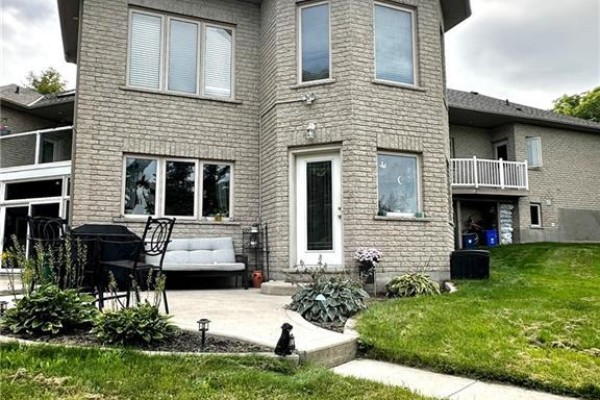 Bedroom - 572 Hidden Valley Road Unit# Basement, Kitchener, ON N2C2S6 Photo 4