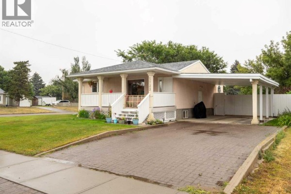 5723 54 St, Taber, AB, photo 2
