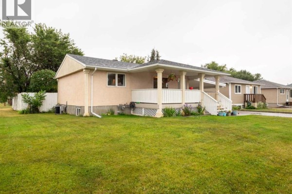 5723 54 St, Taber, AB, photo 3