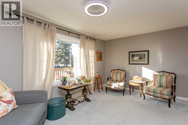 Kitchen - 5724 55 Avenue, Lacombe, AB T4L1L8 Photo 5