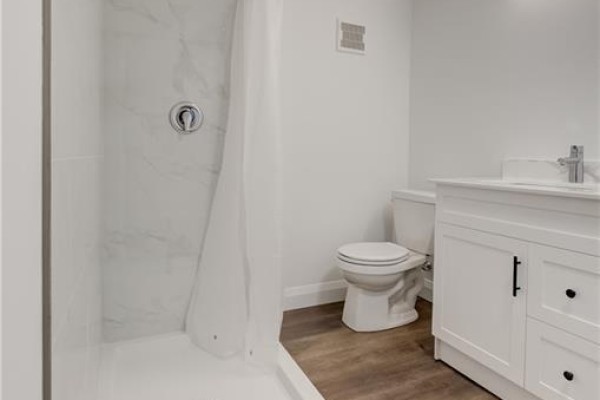 573 Guelph Street Unit# Lower, Kitchener, ON N2H5Y2 Photo 5