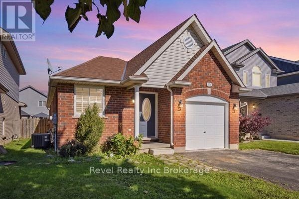 573 Sales Drive, Woodstock
