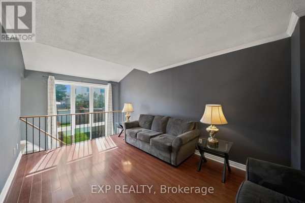 574 Latour Crescent, Ottawa, ON K4A1P3 Photo 4