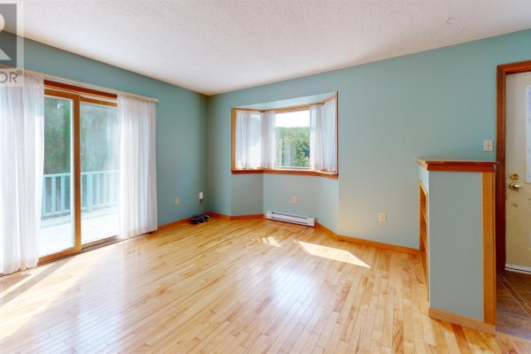 Porch - 5740 Ns-245, Arisaig, NS B2G2L1 Photo 3
