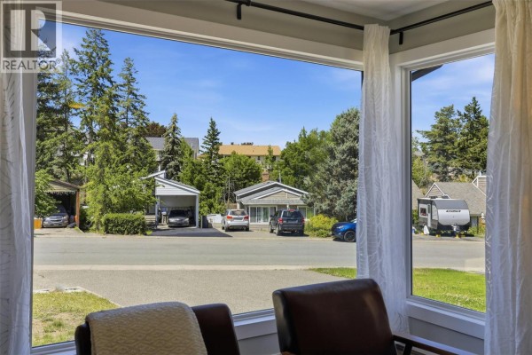 Bedroom - 575 Gleneagles Drive, Kamloops, BC V2E1X1 Photo 4