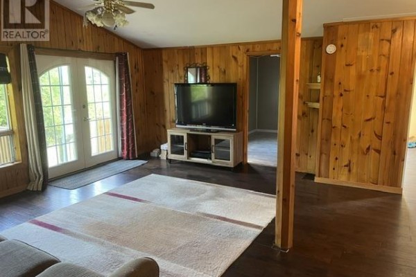 Bedroom - 575 Granary Lake Rd, Blind River, ON P0R1B0 Photo 5